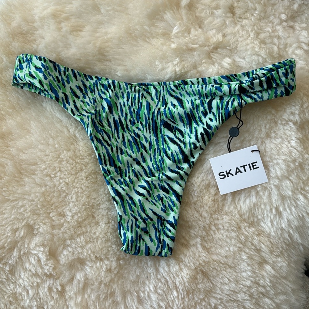 NWT XL Skatie Dylan Cloudbreak bottom